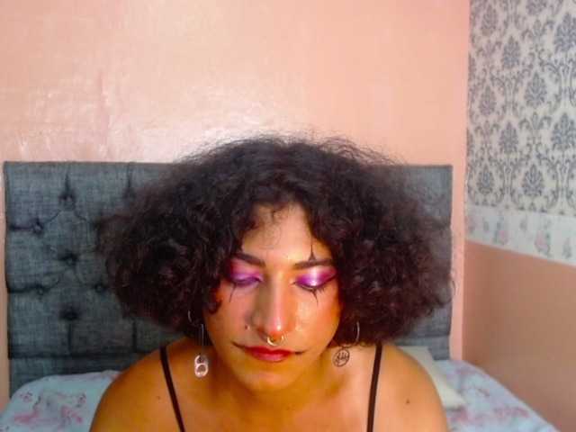 Live sex webcam photo for SusanHawk #290298645