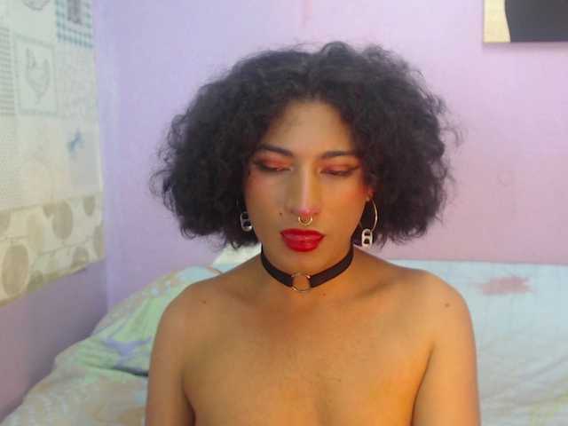 Live sex webcam photo for SusanHawk #290633838