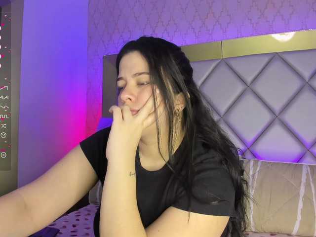 Live sex webcam photo for SusanRomero #276424430