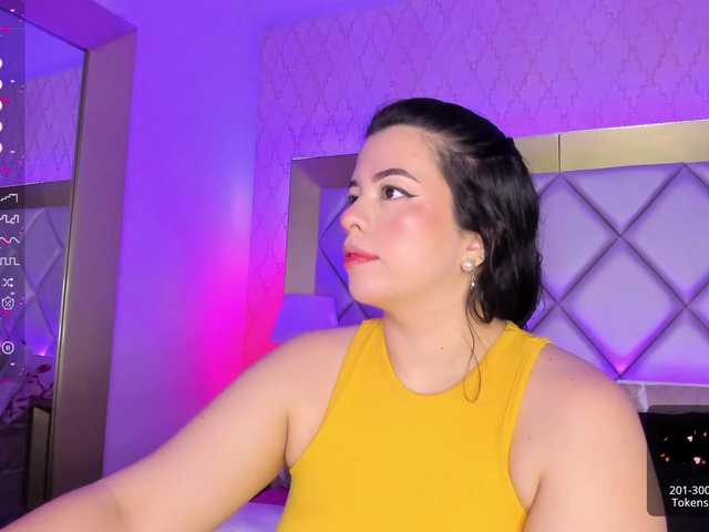 Live sex webcam photo for SusanRomero #276468692