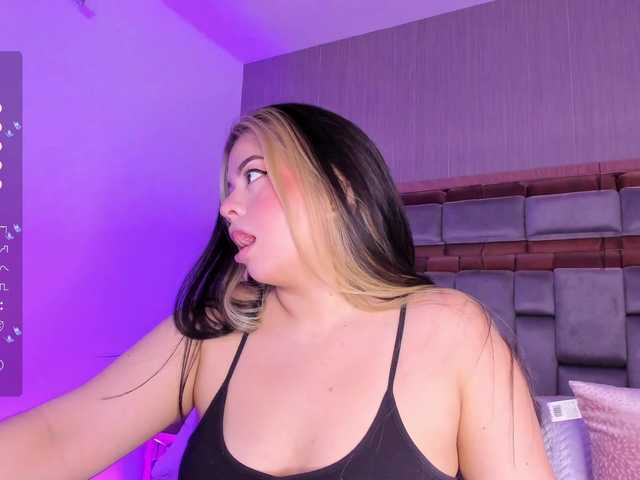 Live sex webcam photo for SusanRomero #276744405