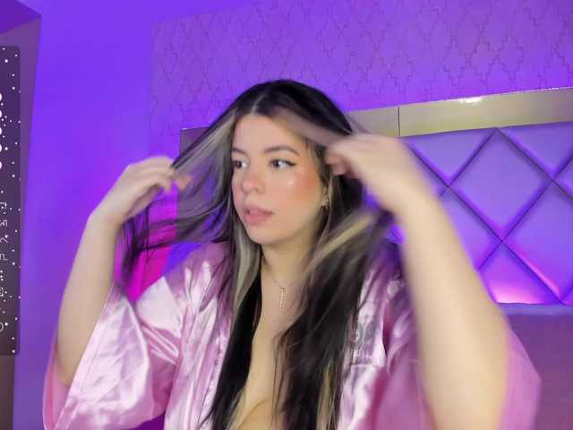 Live sex webcam photo for SusanRomero #277003910