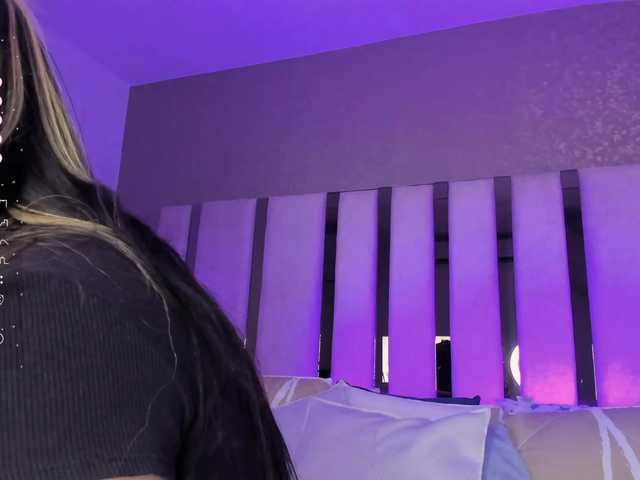 Live sex webcam photo for SusanRomero #277092631