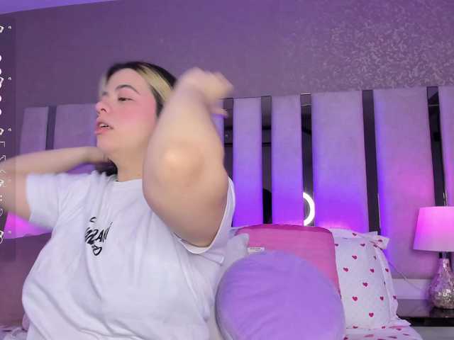 Live sex webcam photo for SusanRomero #277165194