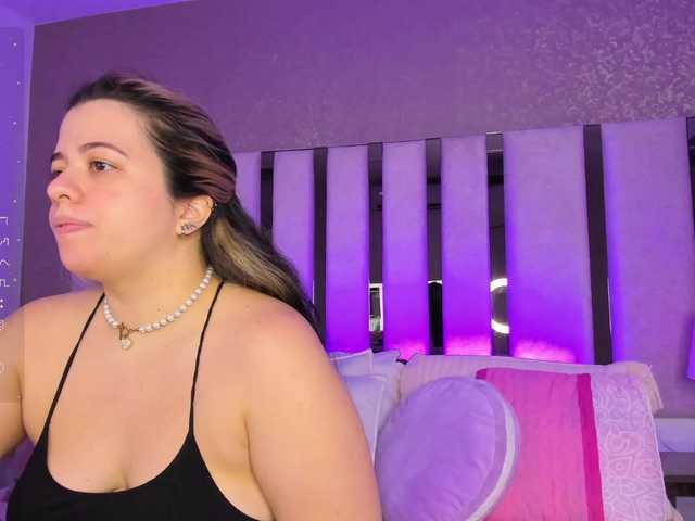 Live sex webcam photo for SusanRomero #277215280