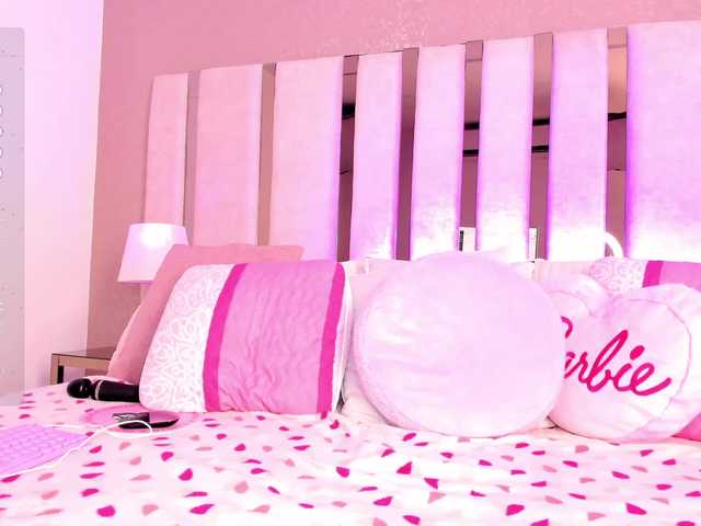 Live sex webcam photo for SusanRomero #277224064