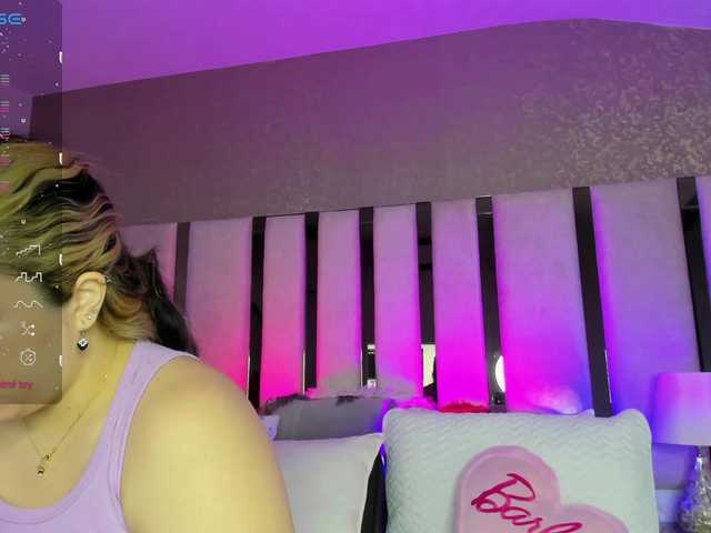 Live sex webcam photo for SusanRomero #277502178