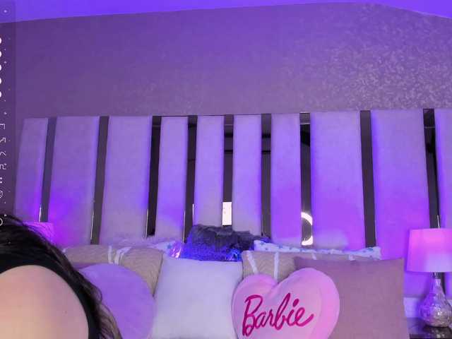 Live sex webcam photo for SusanRomero #277541462