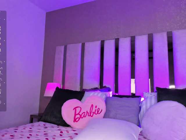 Live sex webcam photo for SusanRomero #277731421