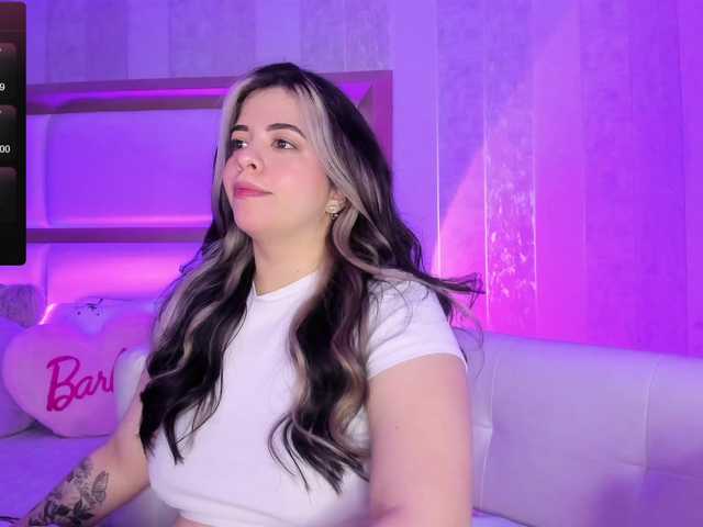 Live sex webcam photo for SusanRomero #277987353