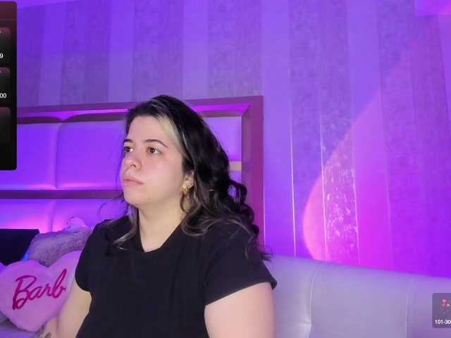 Live sex webcam photo for SusanRomero #278004193