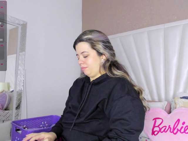 Live sex webcam photo for SusanRomero #278128273