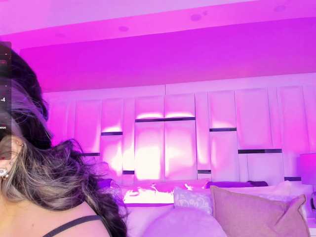 Live sex webcam photo for SusanRomero #278139977