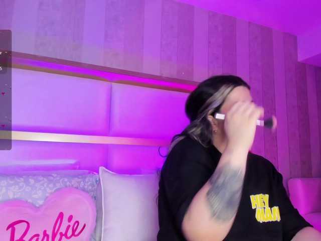 Live sex webcam photo for SusanRomero #278170096