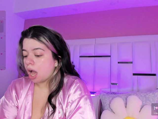 Live sex webcam photo for SusanRomero #278258490