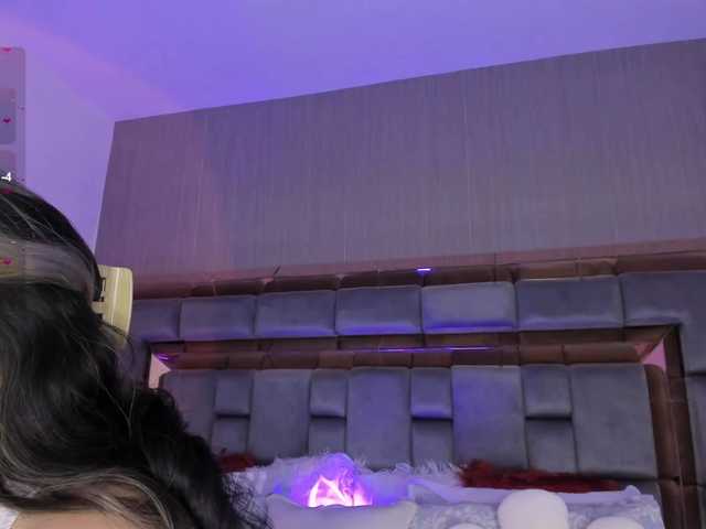 Live sex webcam photo for SusanRomero #288204383