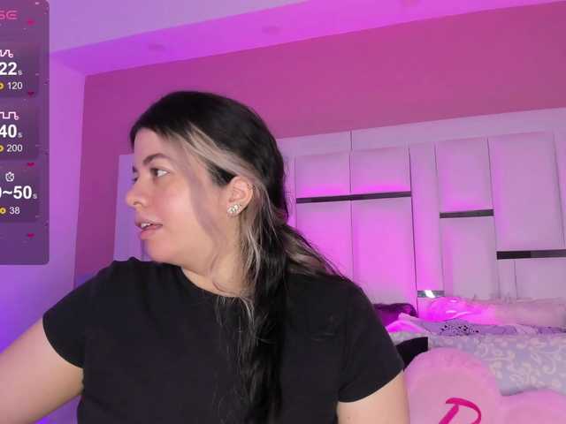 Live sex webcam photo for SusanRomero #289372713