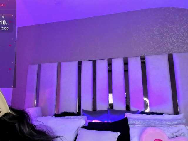 Live sex webcam photo for SusanRomero #289467350