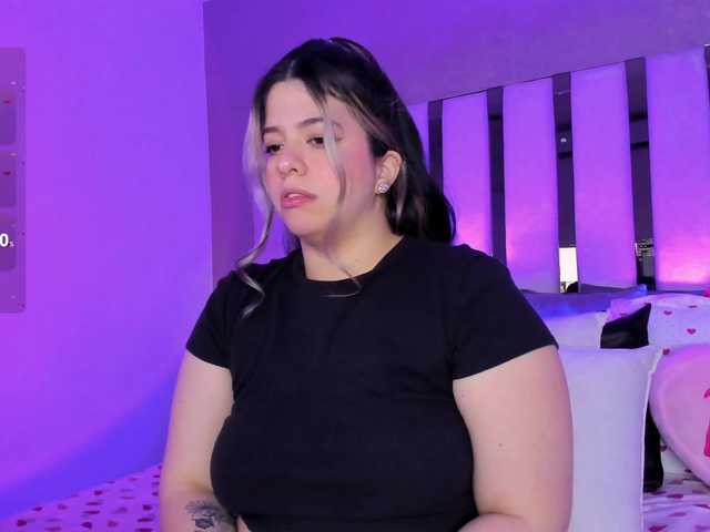 Live sex webcam photo for SusanRomero #289703058