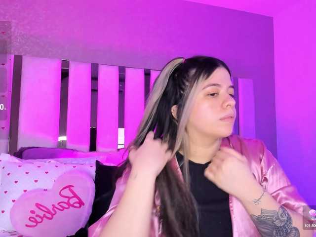 Live sex webcam photo for SusanRomero #290013881