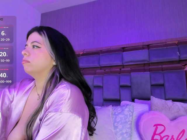 Live sex webcam photo for SusanRomero #290341517