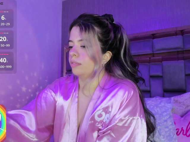 Live sex webcam photo for SusanRomero #290409581