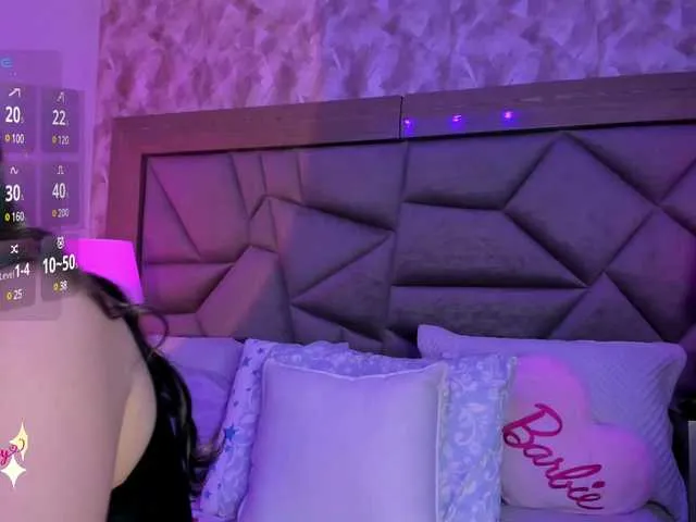 Live sex webcam photo for SusanRomero #290481376