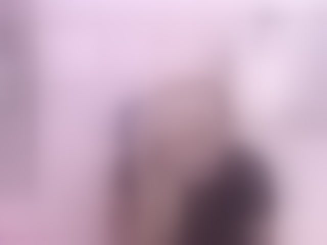 Live sex webcam photo for SusanSwann #294176602