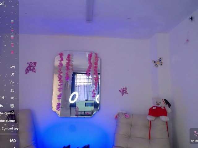 Live sex webcam photo for Susana-Smith #290341590