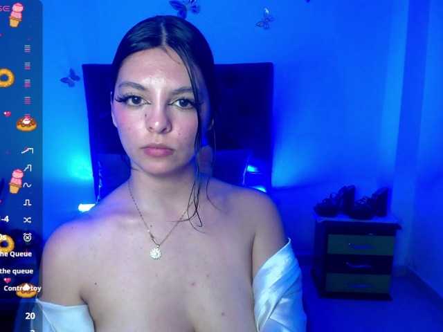 Live sex webcam photo for Susana-Smith #290637277