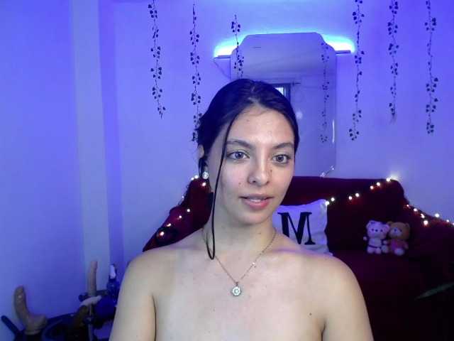 Live sex webcam photo for Susana-Smith #291232829