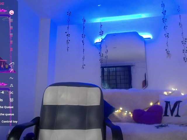 Live sex webcam photo for Susana-Smith #291393202