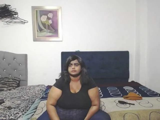 Live sex webcam photo for SusanaEshwar #276525532