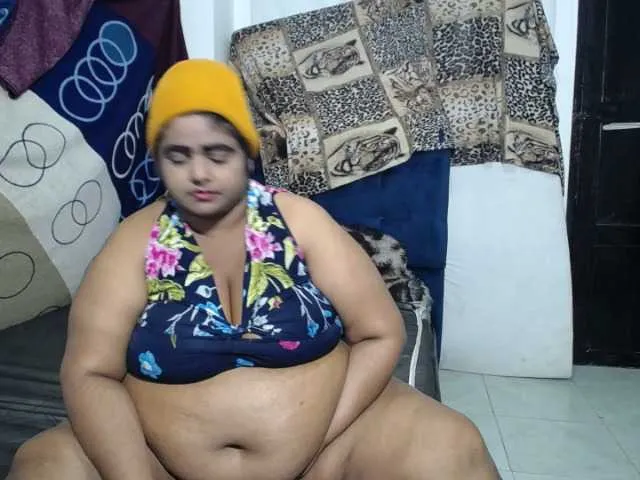 Live sex webcam photo for SusanaEshwar #277273511