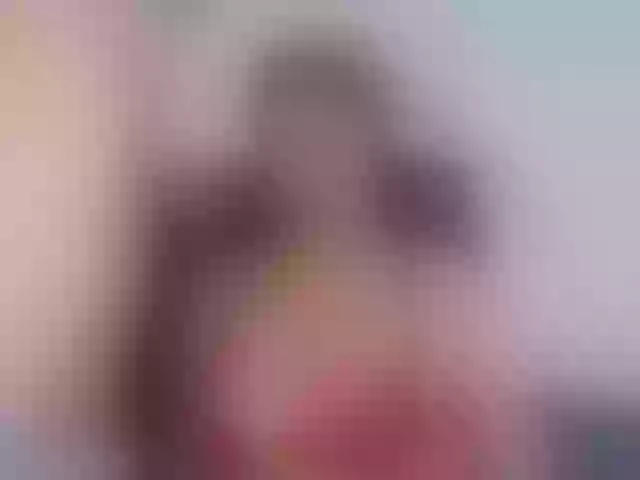 Live sex webcam photo for SusanandEdward #276624460