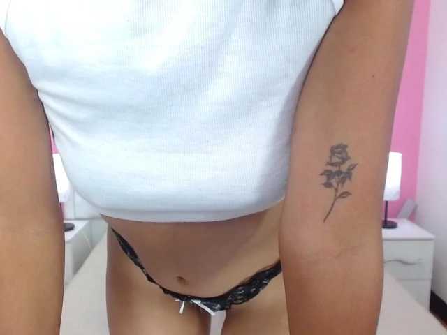 Live sex webcam photo for Susanbones #272780603