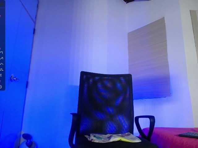 Live sex webcam photo for Susann-stonee #274218505
