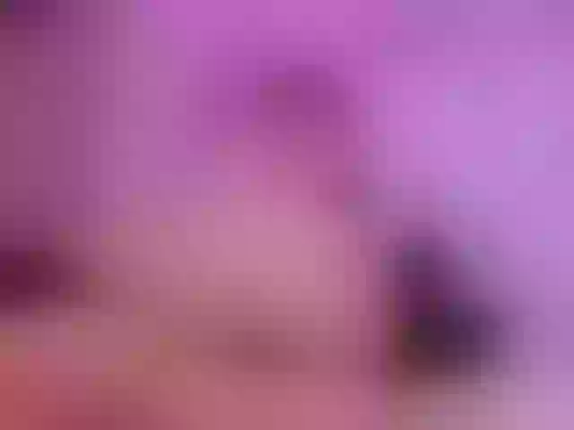 Live sex webcam photo for SusannaMoree #276096577