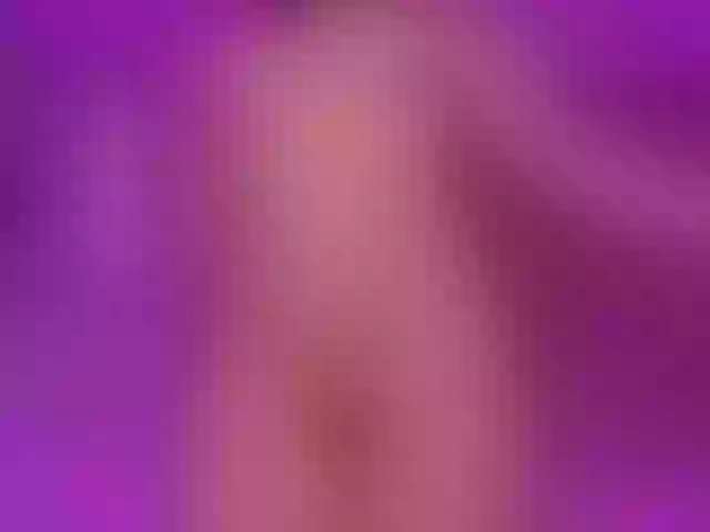 Live sex webcam photo for SusannaMoree #276340472