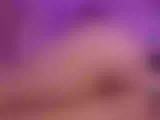 Live sex webcam photo for SusannaMoree #276343823