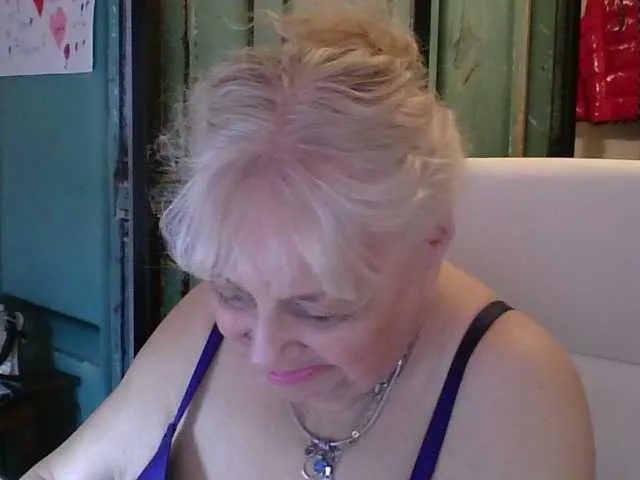 Live sex webcam photo for SusiLife #290741491
