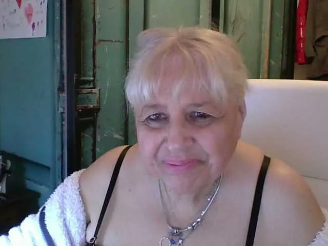 Live sex webcam photo for SusiLife #290769264