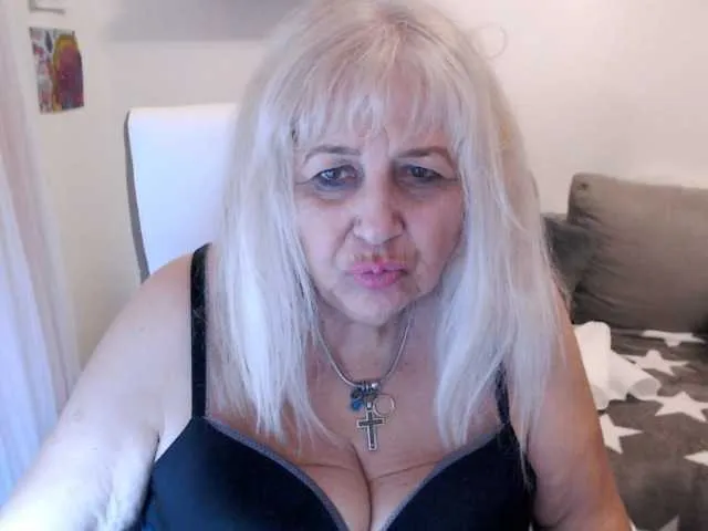Live sex webcam photo for SusiLife #291135022