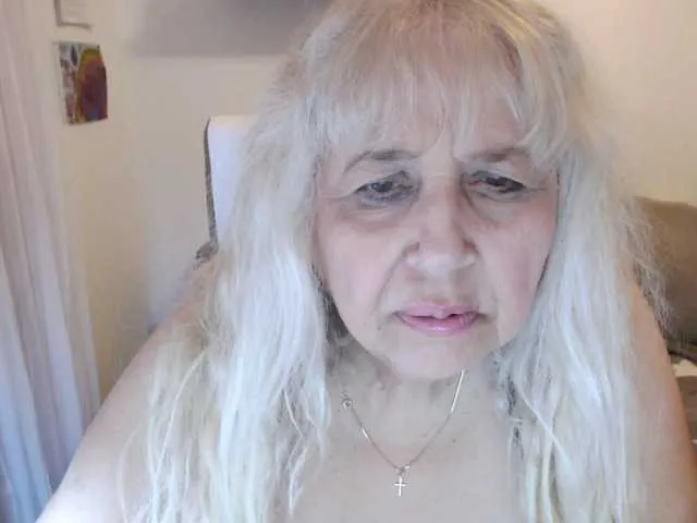 Live sex webcam photo for SusiLife #291463100