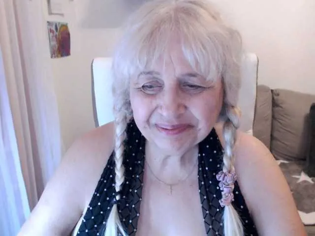 Live sex webcam photo for SusiLife #291510659