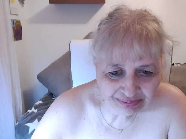 Live sex webcam photo for SusiLife #291666642