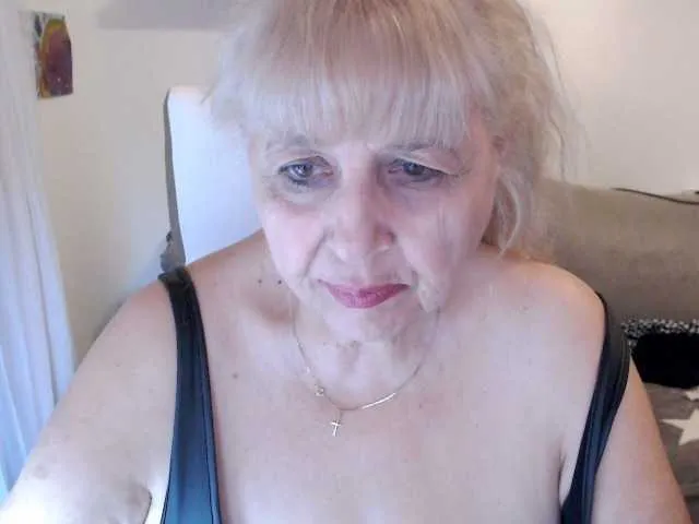 Live sex webcam photo for SusiLife #291704566