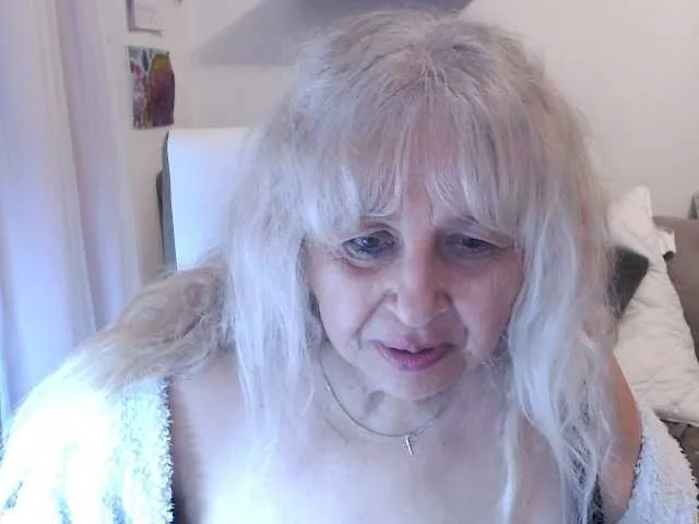 Live sex webcam photo for SusiLife #292304042
