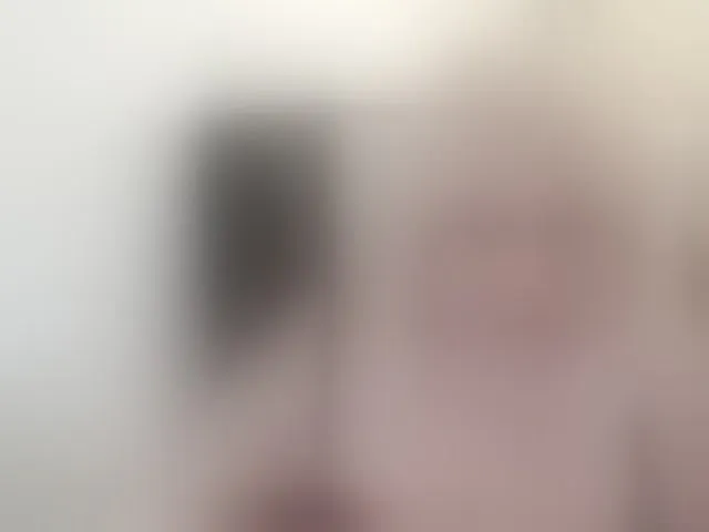 Live sex webcam photo for SusiLife #294072034