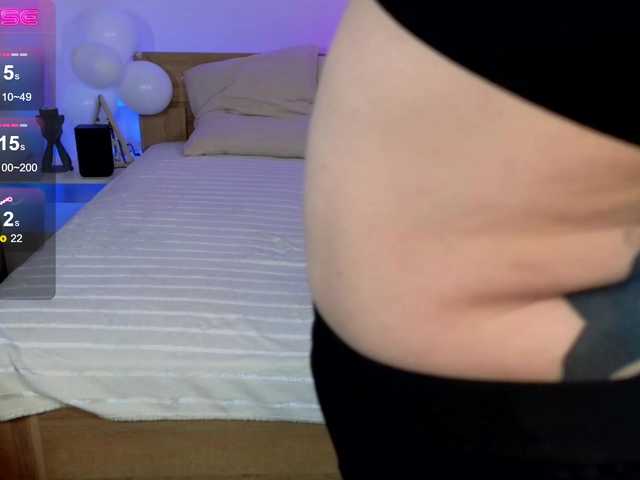 Live sex webcam photo for SusieMorris #290559462